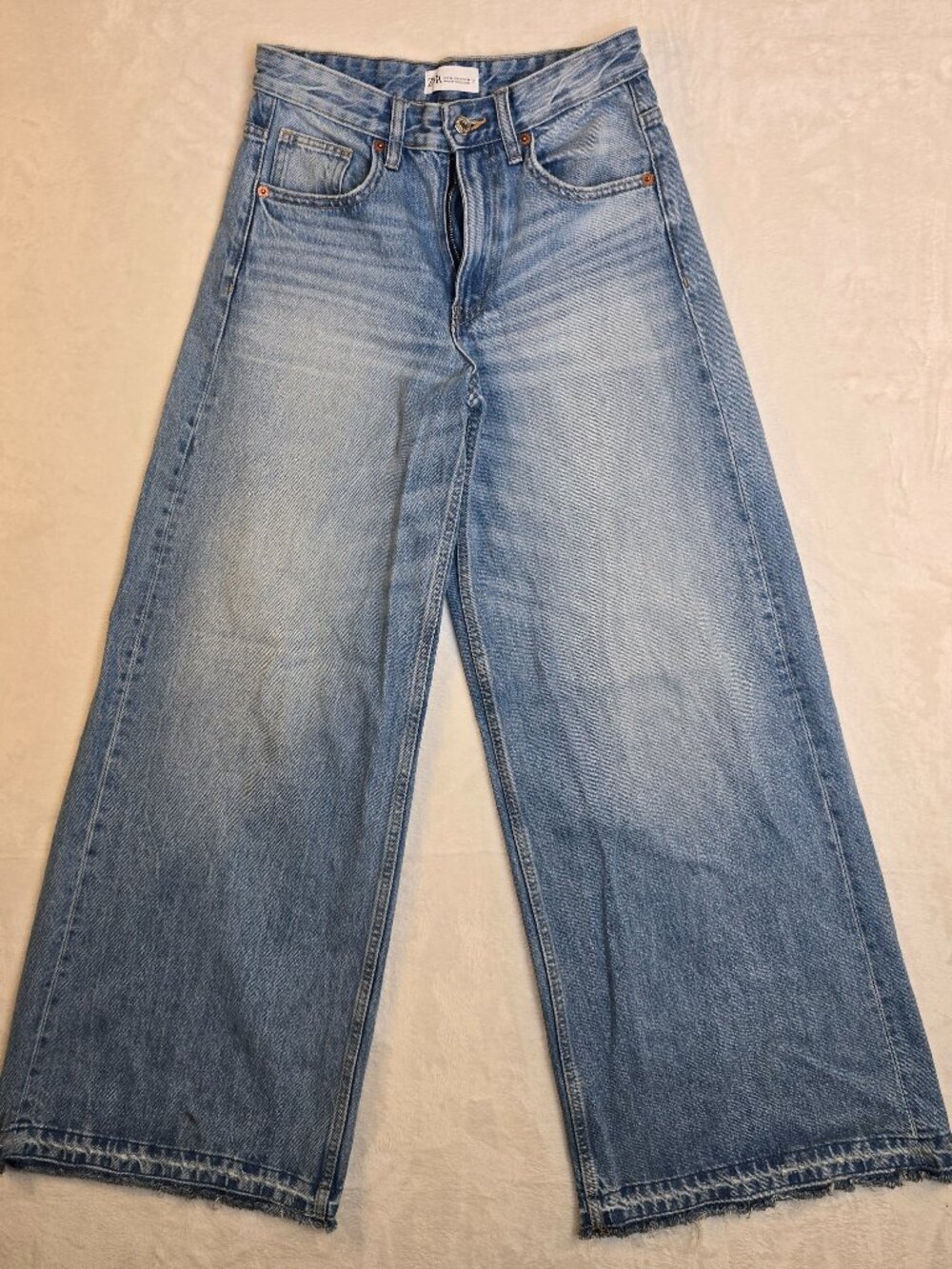 Zara Women Size 2 Wide Leg Baggy Bootcut Flare Jeans Blue Denim High Rise Skate